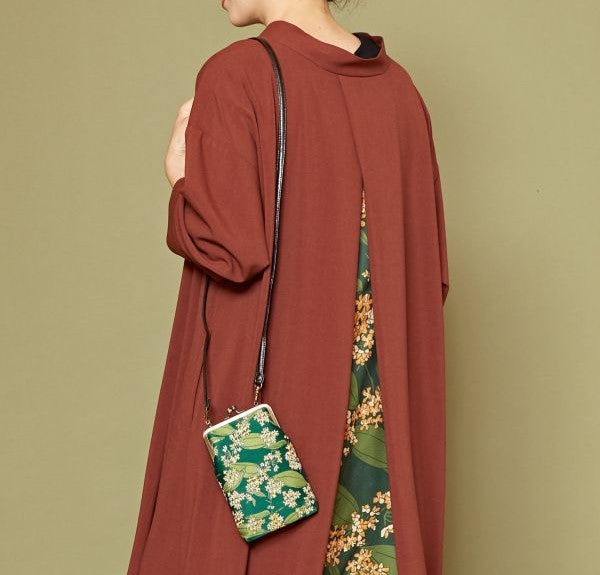 四季の山粧い携帯がまショルダー スマホポーチ 和装 倭物やカヤ