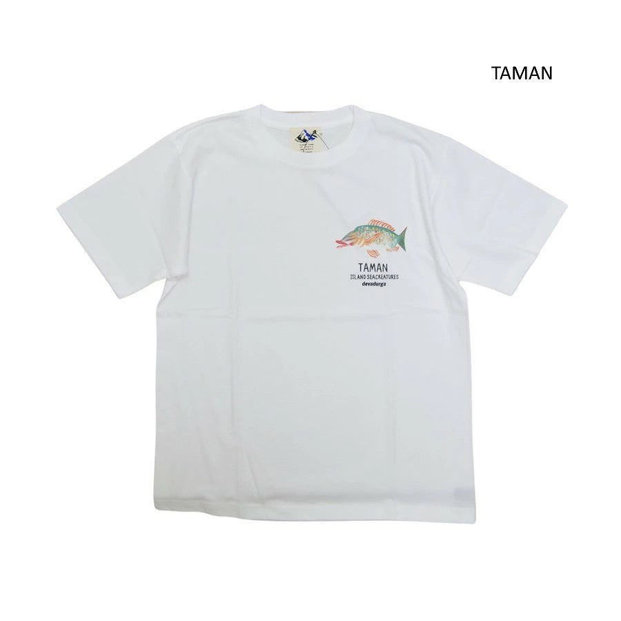 devadurga(デヴァドゥルガ) 魚プリントTEE HARJIN TAMAN KAMAJI