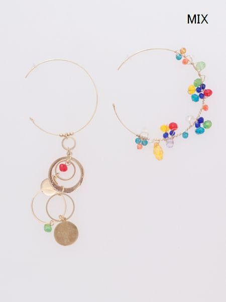 チャイハネ・amina インドビーズ アシンメトリーピアス クリックポスト発送!クイーネフープ ピアス
