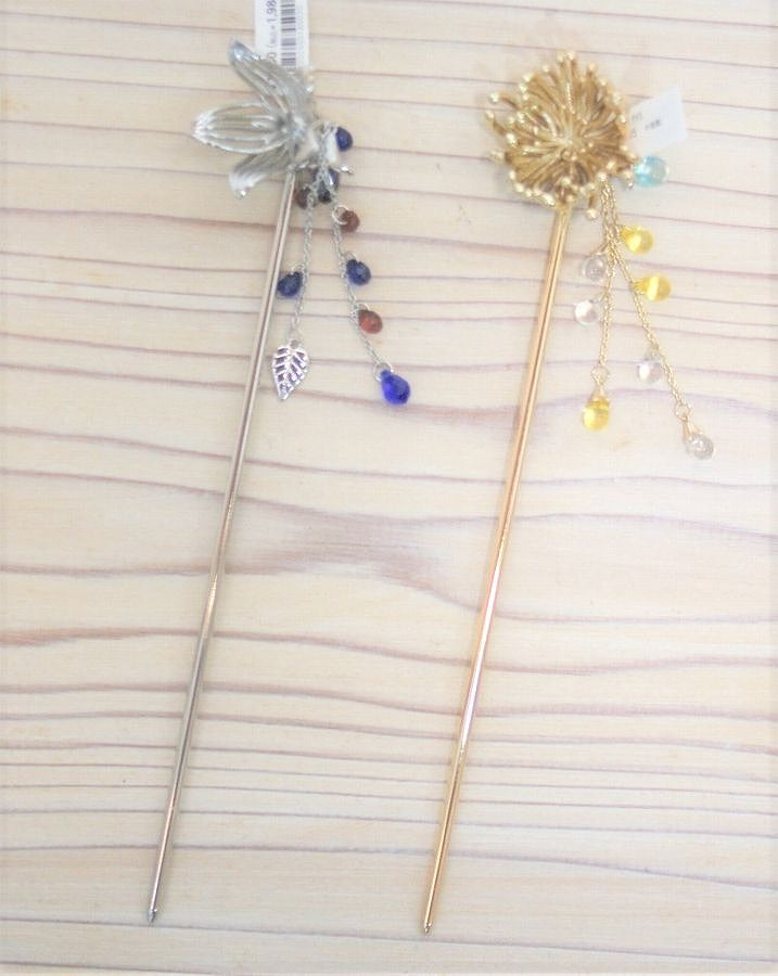 チャイハネ・amina トウハナシズクかんざし 菊 桔梗 花のモチーフのかんざし