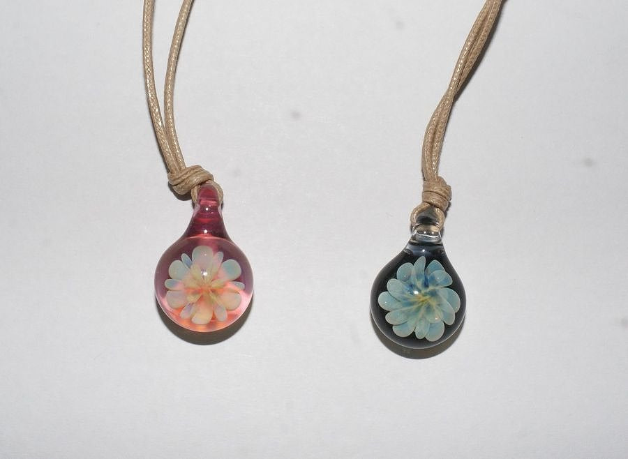 ハンドメイド ガラスペンダントEuony-Glass ユーオニーグラス プチプチペンダント ガラスアクセサリー
