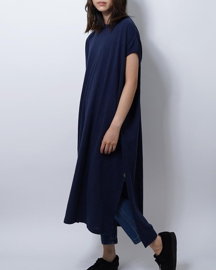 ヘンプ×オーガニックコットンのルーズ感のあるワンピースGOHEMP ゴーヘンプ HONEY SLEEVE-LES OP ハニースリーブレスワンピース ビッグシルエット ワンピース